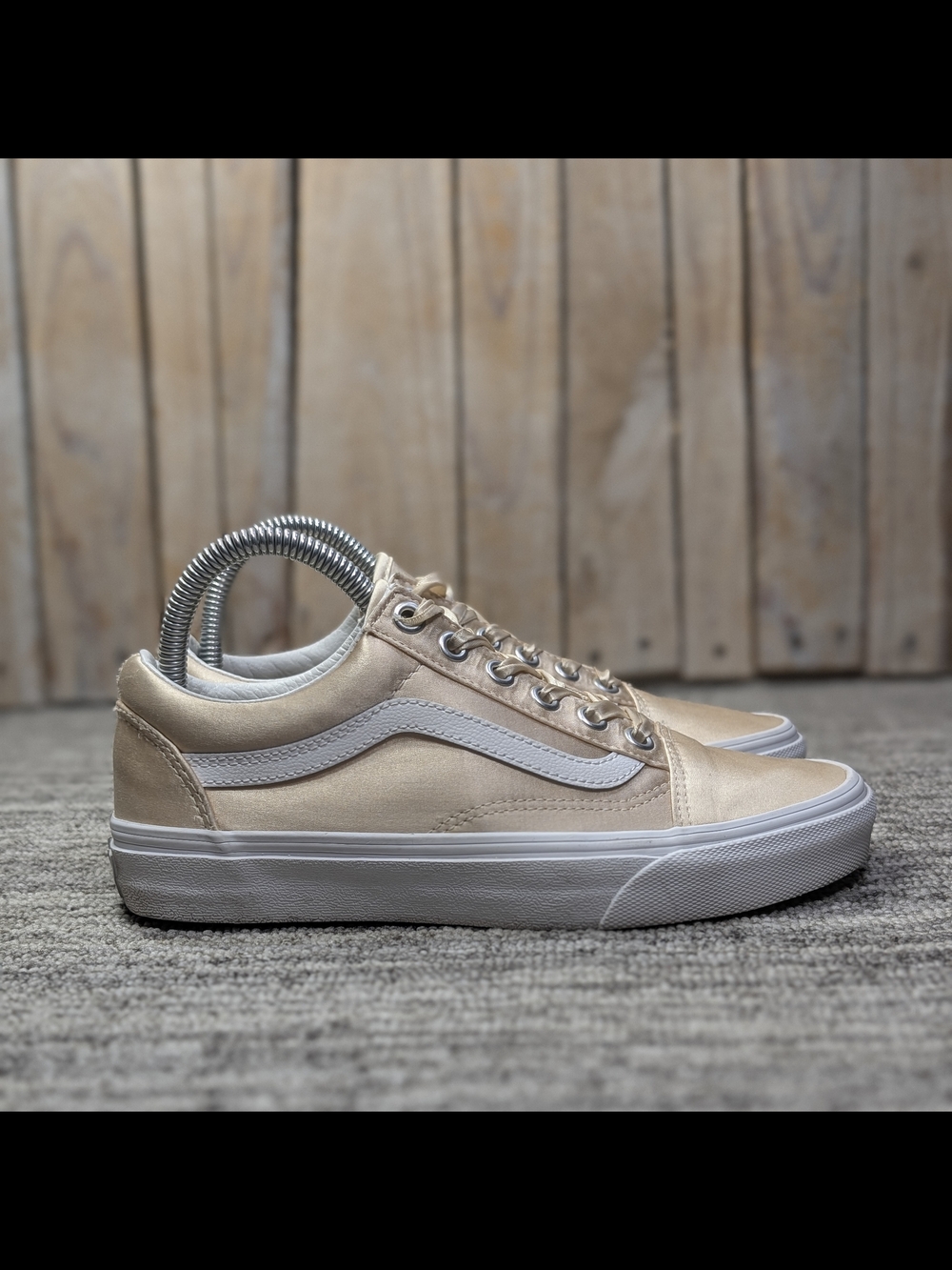 Vans Old Skool Lux in Peach/Pink Satin Fabric Size 7 Women